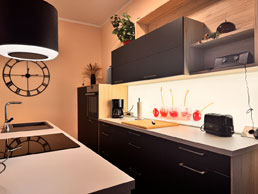 voll ausgestattete Küche