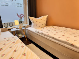 zweites Schlafzimmer mir 2 Einzelbetten